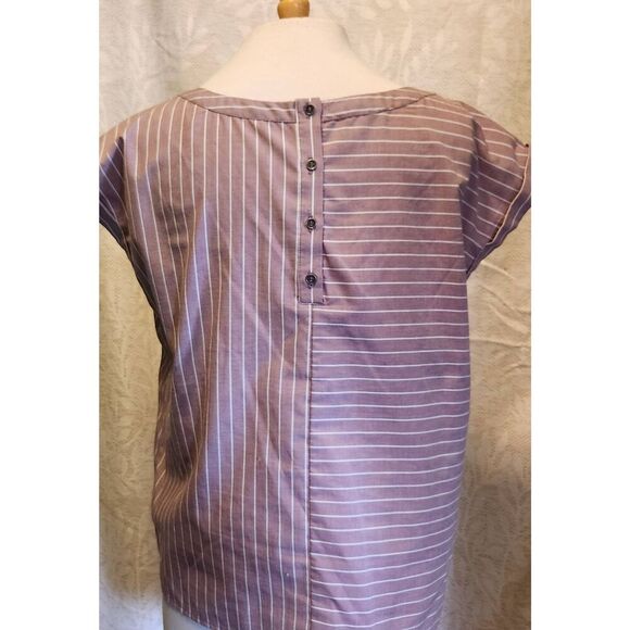 +11 MAURICES mauve striped waist length top - Picture 2 of 10